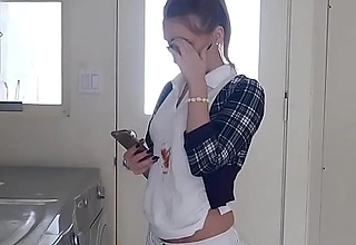 Teen babysitter gulps cum