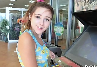 Tight and wet cunt endures hawt drilling in front of web camera