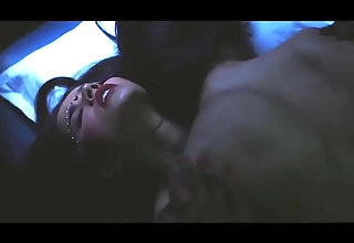 Newly married indian girl sex on every side stranger in train