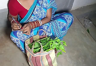 Village girl got fucked by city Miss Lonelyhearts while selling vegetables