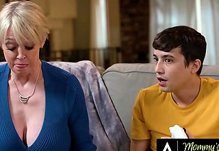MOMMY'S BOY - Caring PAWG MILF Dee Williams Sexually Satisfies Hormonal Stepson - Affixing 1 & 2