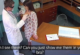 FakeHospital Doctors meat injection eases curvy patients back pain